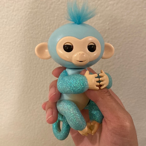 glittery blue fingerling monkey - Picture 1 of 3